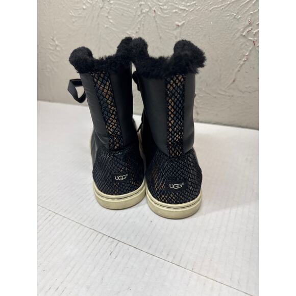 UGG Croft Exotic Snakeskin Velvet Black Lace Up 1014493 High Tops Womens Size 7 - Picture 2 of 5